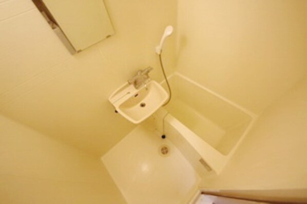 レオパレスサルカンドラの物件内観写真